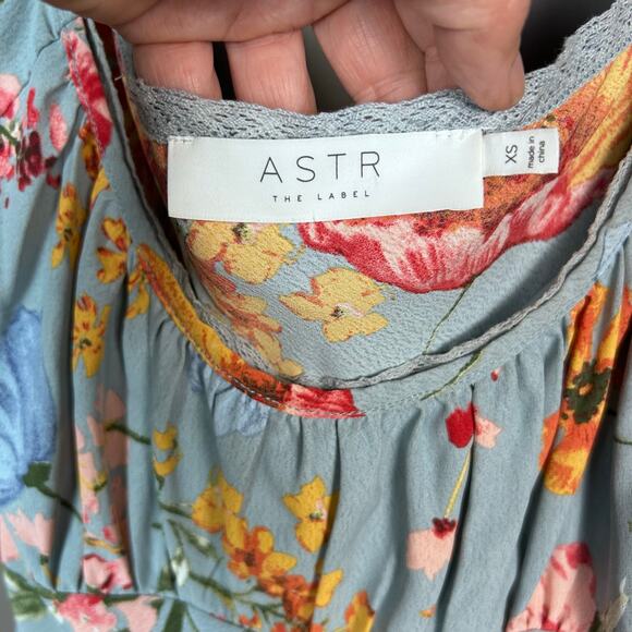 ASTR dress XS floral Milkmaid empire waist pixie blue cottagecore puff sleeve - Picture 9 of 10
